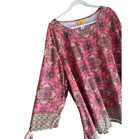 NWT Ruby Rd Women's 4X Sequin Neckline Sublimation Print Top Blouse 26.5"x28.5" - Picture 4 of 7